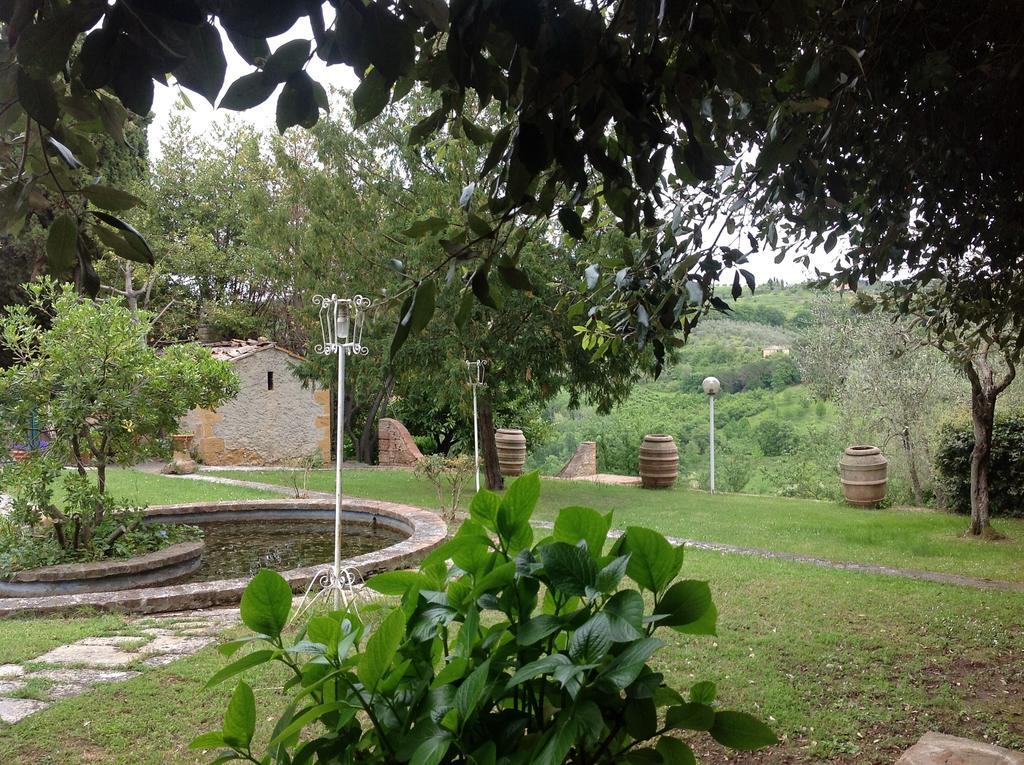 La Romita Ospitalita Rurale Familiare Villa Montisi Buitenkant foto