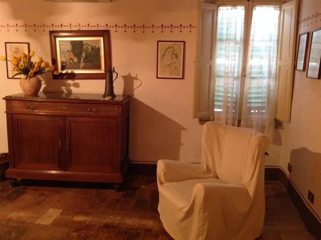 La Romita Ospitalita Rurale Familiare Villa Montisi Kamer foto