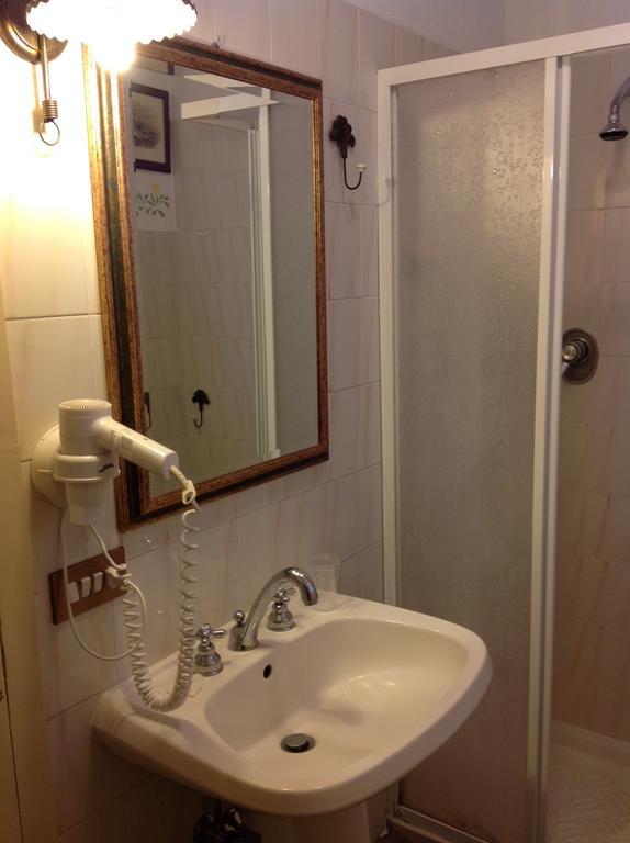 La Romita Ospitalita Rurale Familiare Villa Montisi Kamer foto