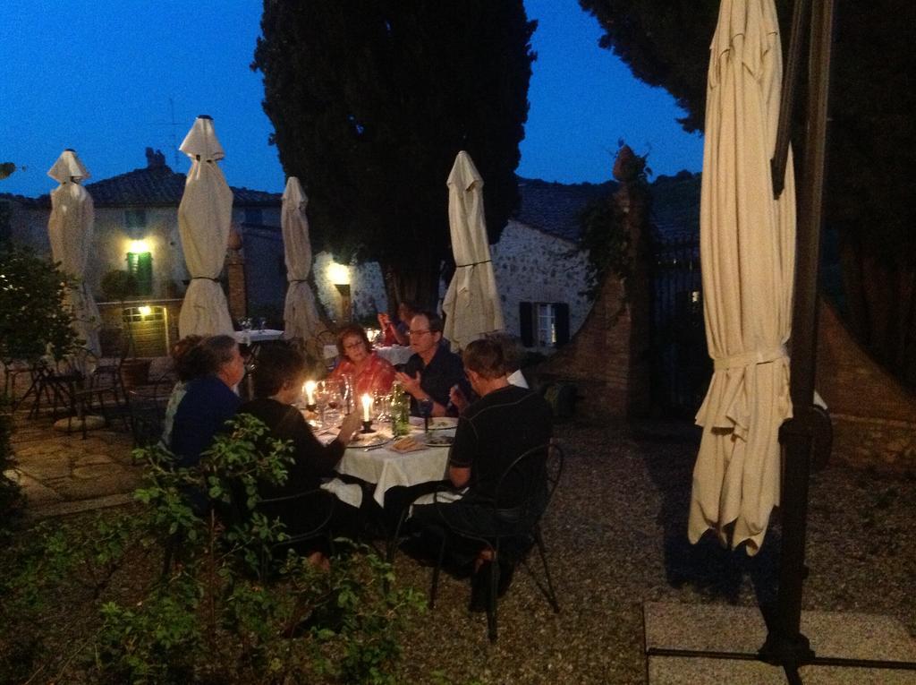 La Romita Ospitalita Rurale Familiare Villa Montisi Buitenkant foto