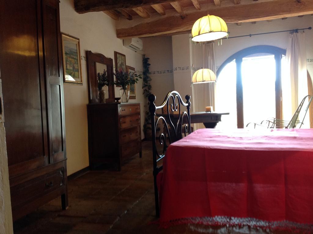 La Romita Ospitalita Rurale Familiare Villa Montisi Kamer foto