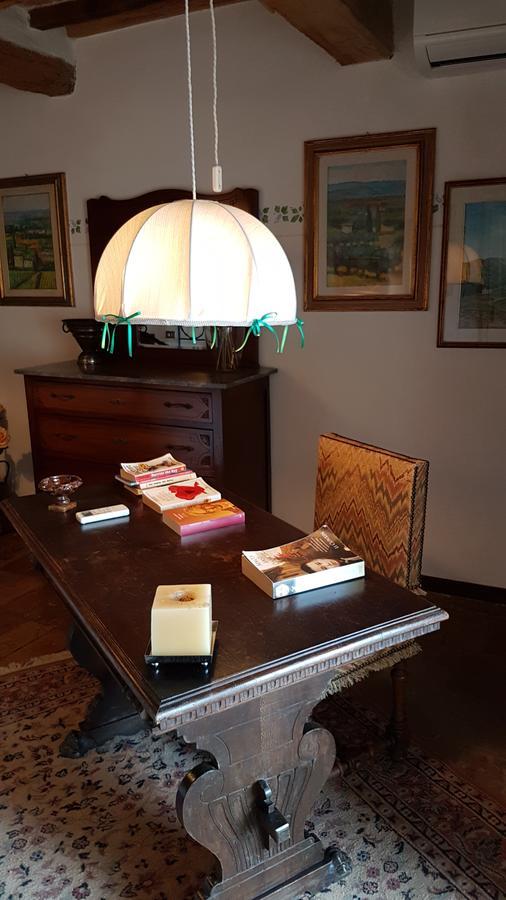 La Romita Ospitalita Rurale Familiare Villa Montisi Buitenkant foto