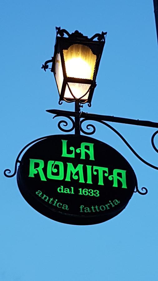 La Romita Ospitalita Rurale Familiare Villa Montisi Buitenkant foto
